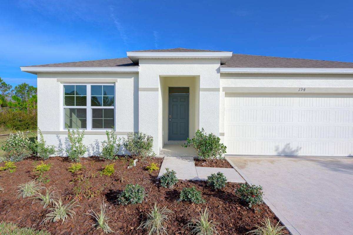 House for rent at 194 Birch Tree Place, Daytona Beach, FL 32117