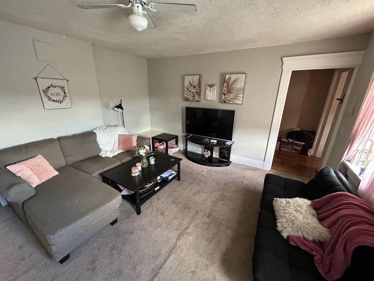 Apartment for rent at 2333 W Clifton Ave, Cincinnati, OH 45219
