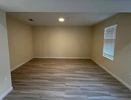 Apartment for rent at 355 N 18th St, Beaumont, TX 77707