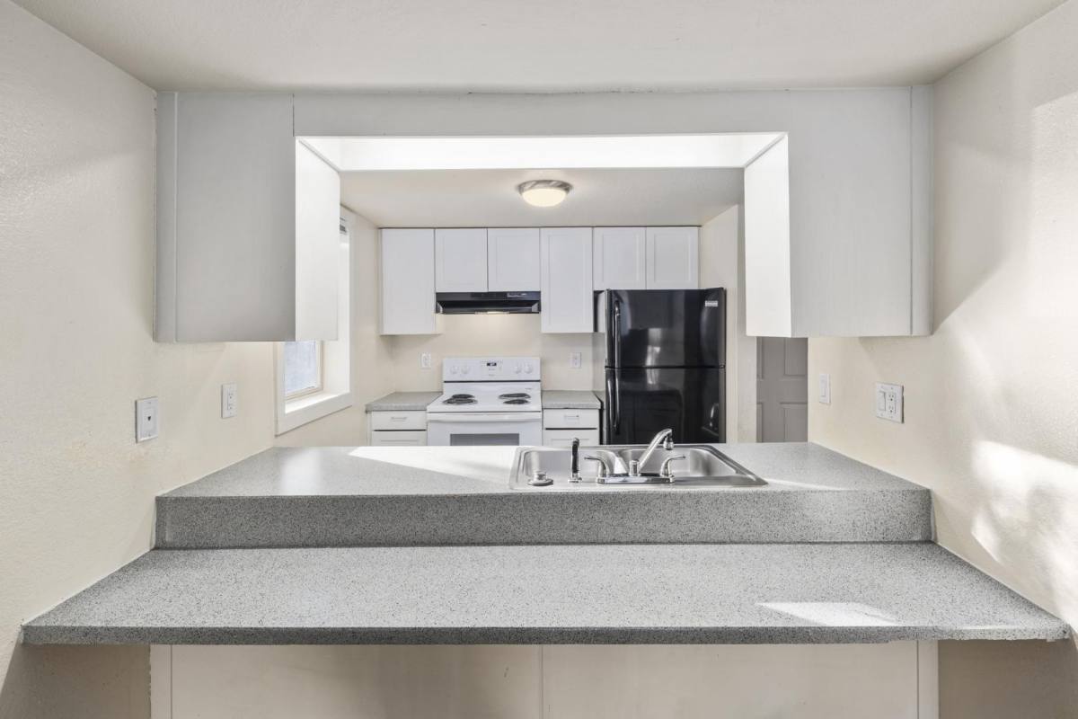 Apartment for rent at 707 Hawthorne St #D-10, Everett, WA 98201