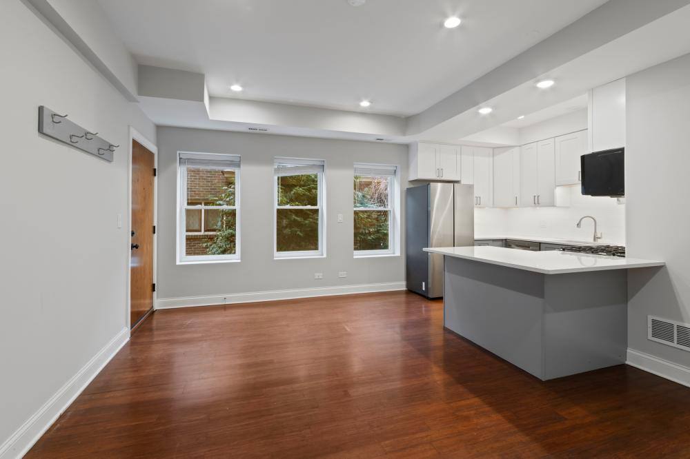 Apartment for rent at 4637 N Dover #2N, Chicago, IL 60640