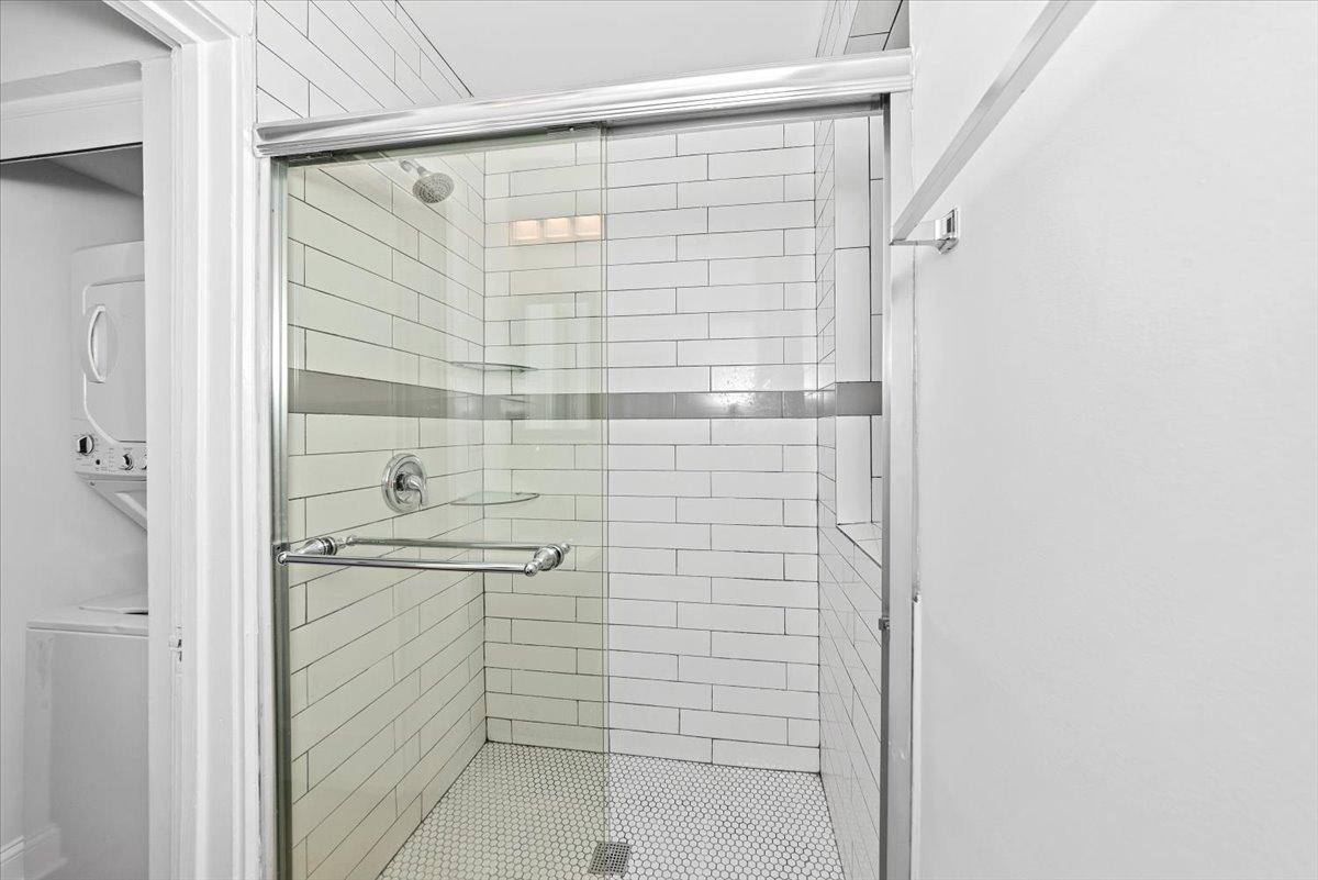 Apartment for rent at 533 W Wrightwood #3R, Chicago, IL 60614