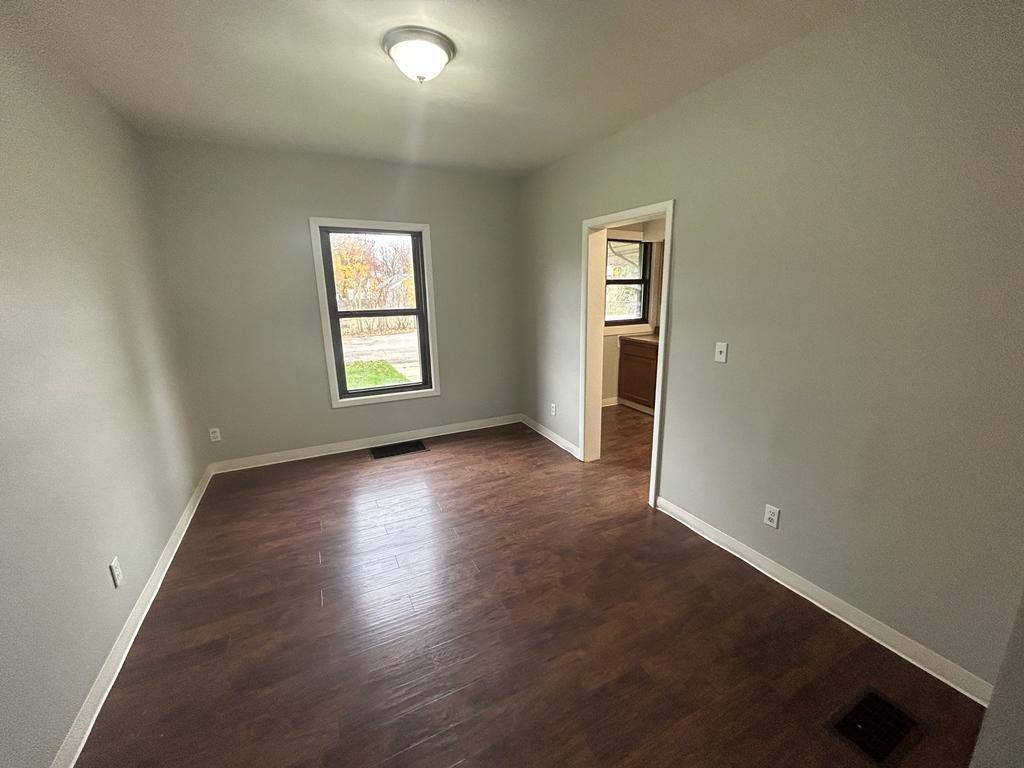 Apartment for rent at 1633 Shehy St #1, Youngstown, OH 44506