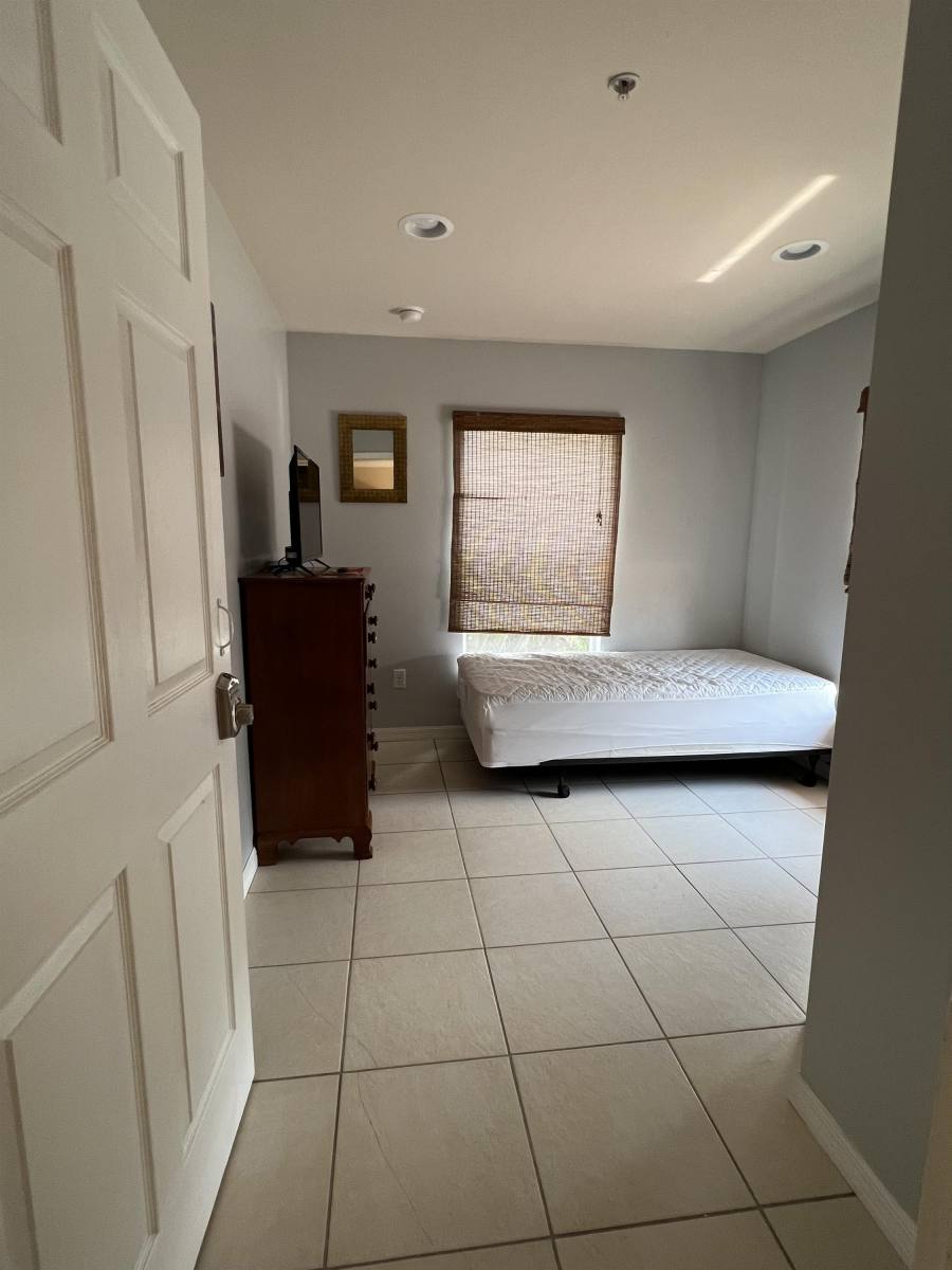 Apartment for rent at Meadow Vista, 2925 Montclaire Ave, Fort Myers, FL 33901