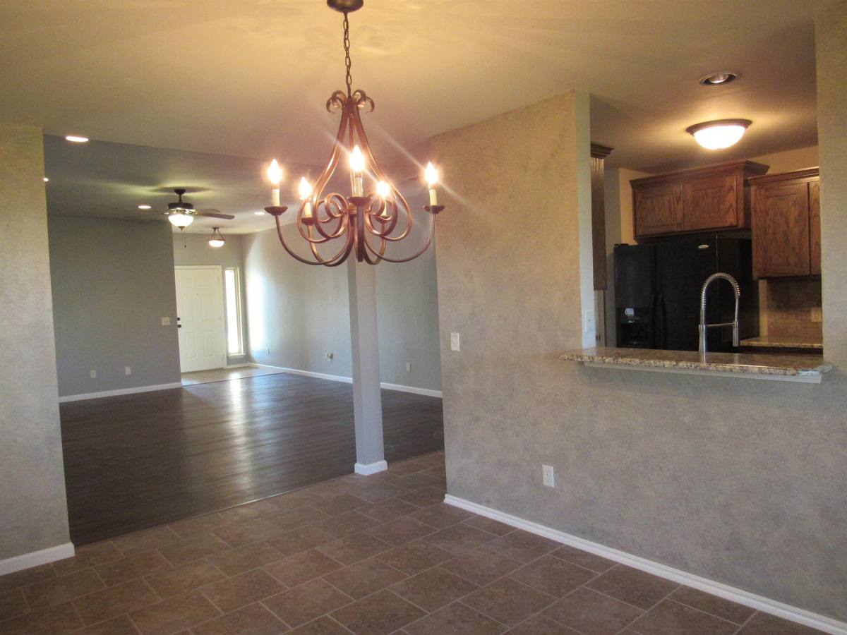 House for rent at Silverhawk, 17516 Black Hawk Dr, Edmond, OK 73012