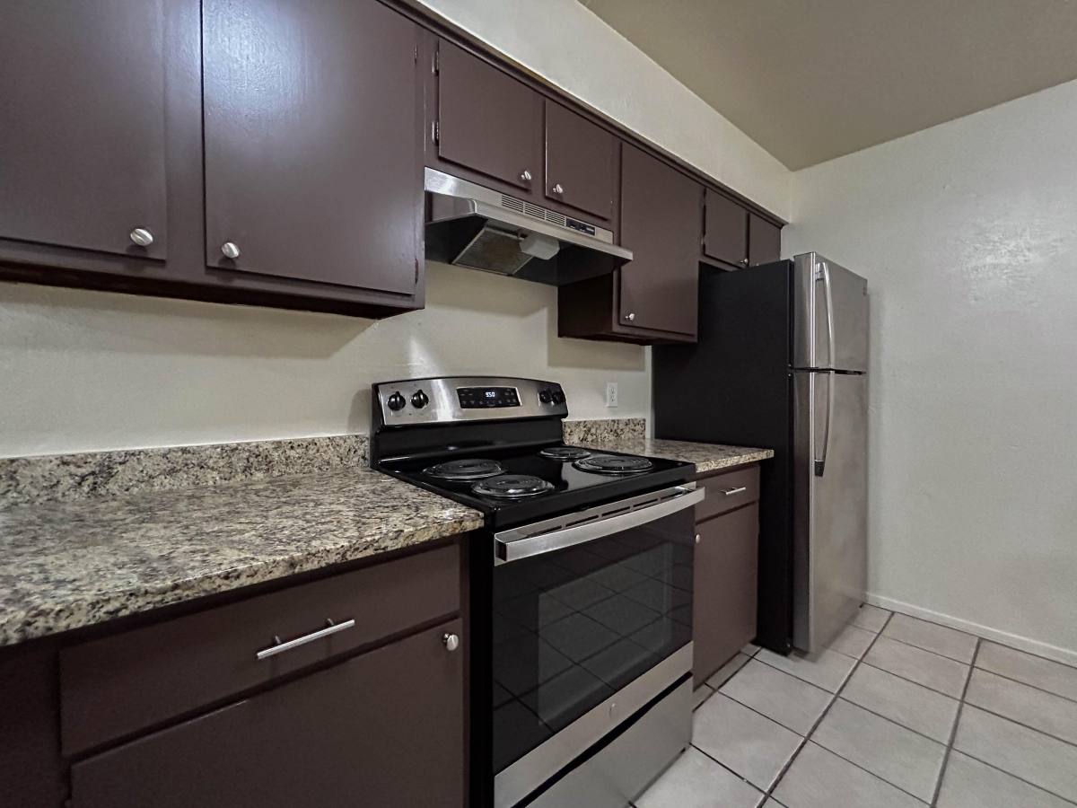 Apartment for rent at Pecan Grove, 2512 W Hickory St #PECAN Grove, Denton, TX 76201