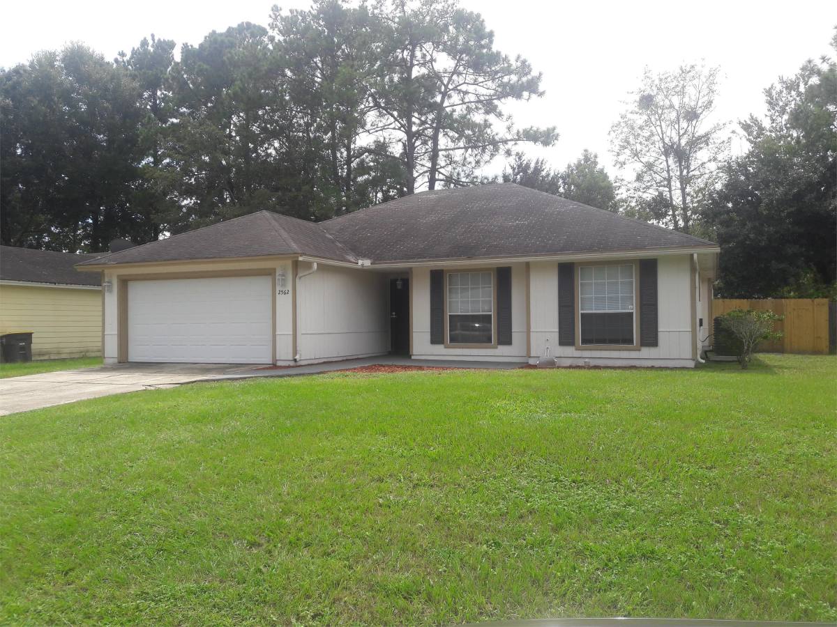 House for rent at Springleaf, 2562 W Eiffel Circle #1, Jacksonville, FL 32210