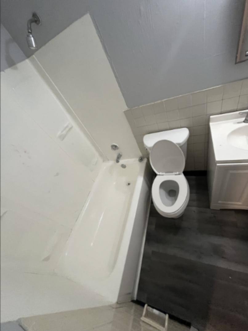 Apartment for rent at 27 Gunckel Ave #31, Dayton, OH 45410