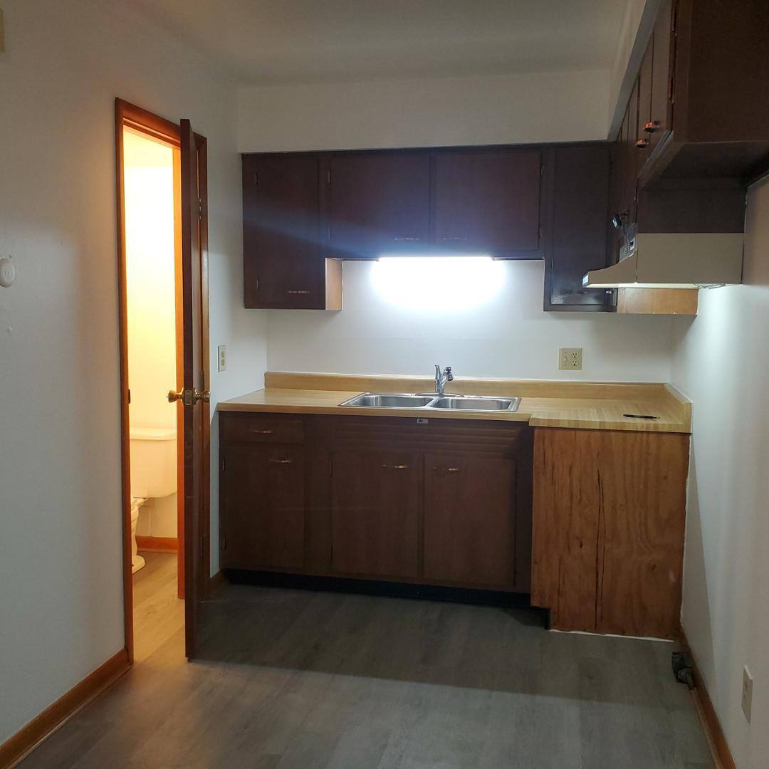 Townhouse for rent at 834 Jackson Lane, Middletown, OH 45044