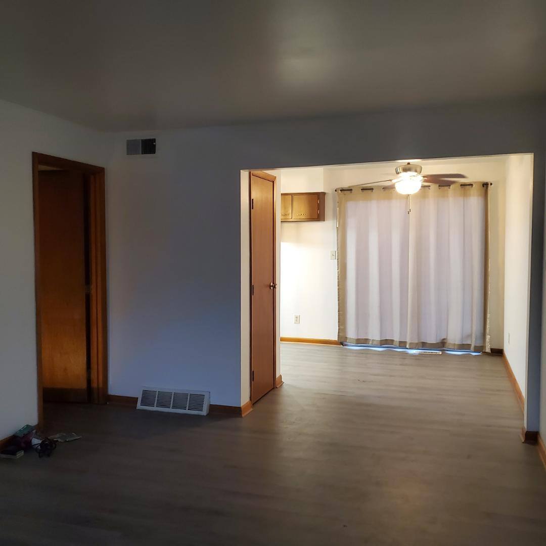 Townhouse for rent at 834 Jackson Lane, Middletown, OH 45044