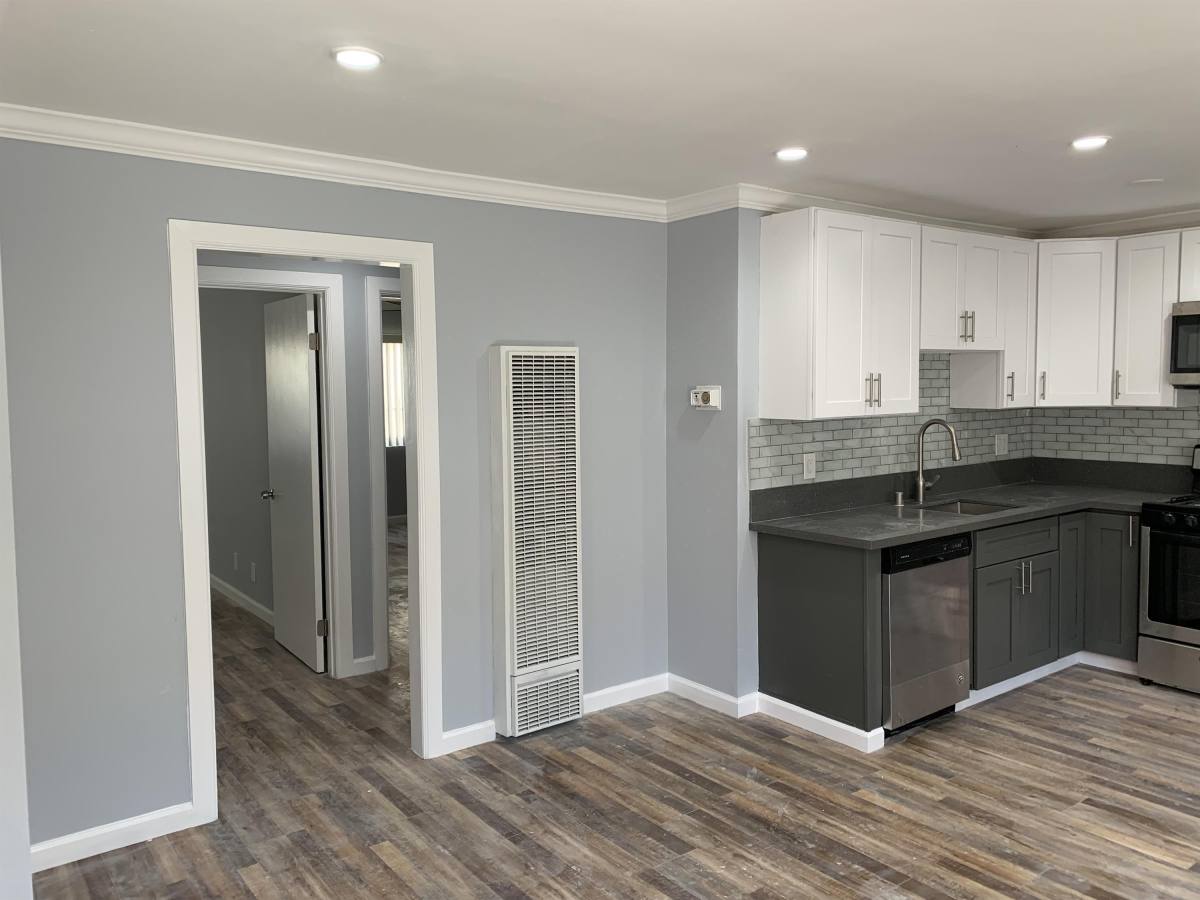 Apartment for rent at 827 North Alexandria Avenue, 627 N Alexandria Ave #3, Los Angeles, CA 90004