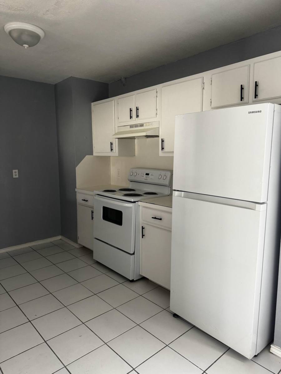 Apartment for rent at 900 W Cherokee Ave, Pharr, TX 78577
