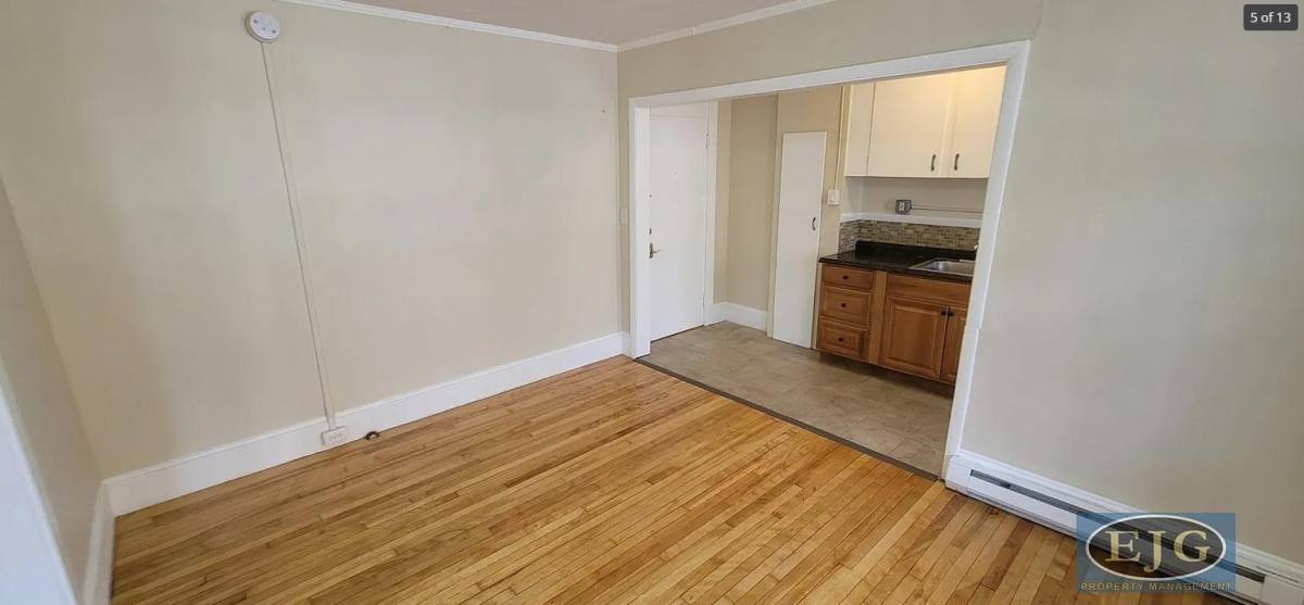 Apartment for rent at 8 Harrison St, Manchester, NH 03104