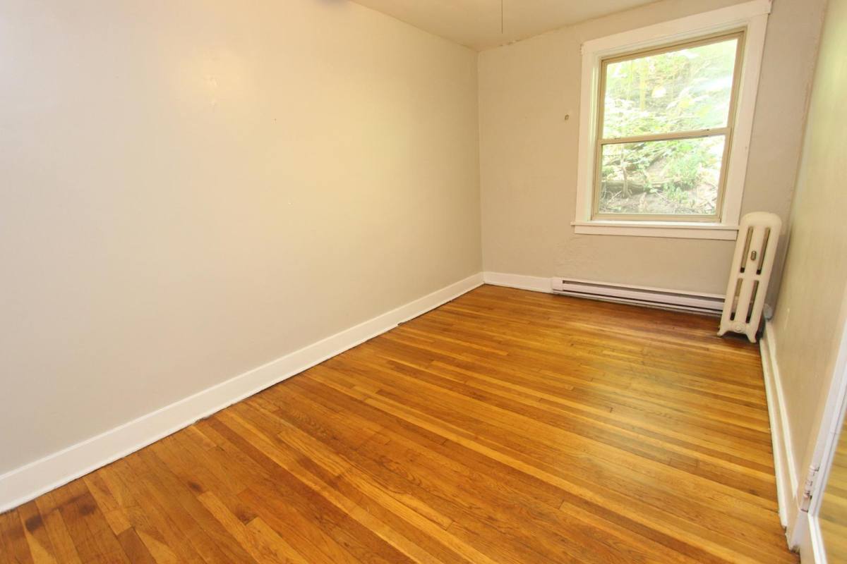 Apartment for rent at 5627 Hobart Street, 5625 5627 Hobart St, Pittsburgh, PA 15217