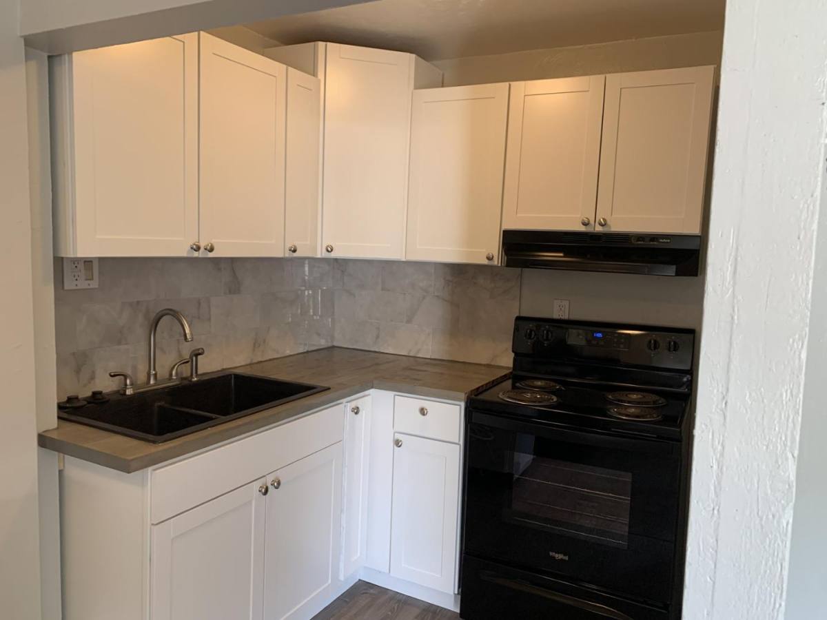 Apartment for rent at 812 W Colorado Ave #2, Colorado Springs, CO 80905