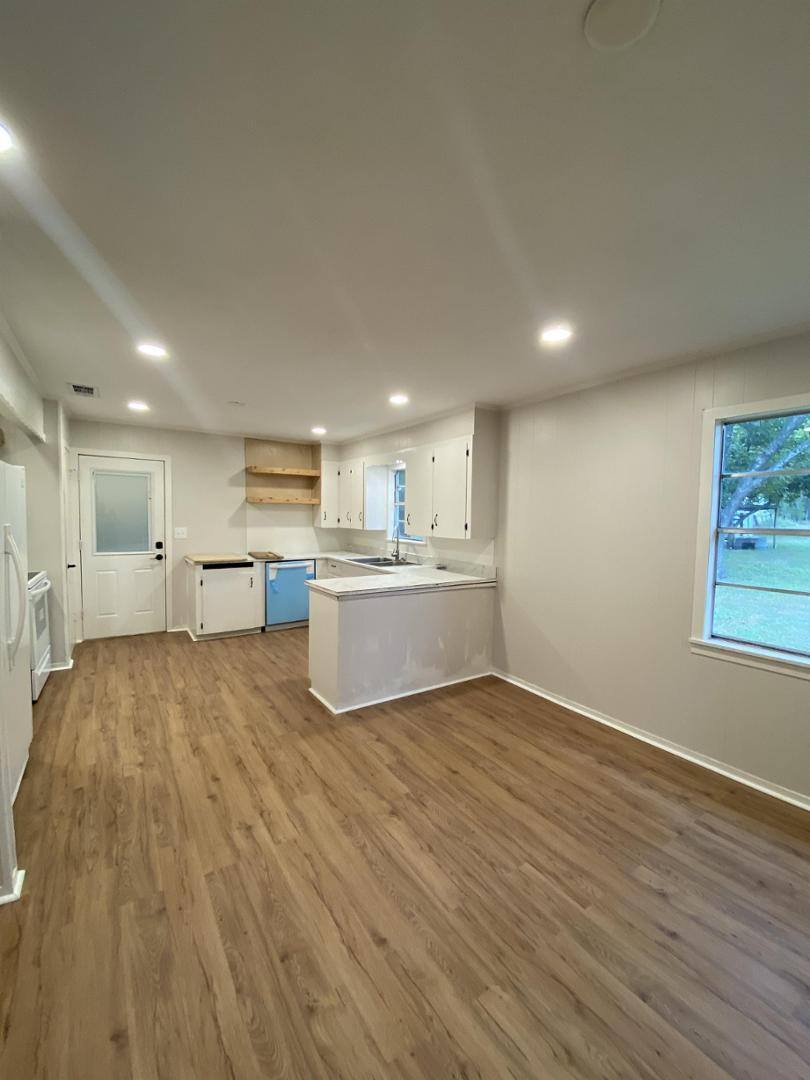 House for rent at 1610 W Frank St, Grand Saline, TX 75140
