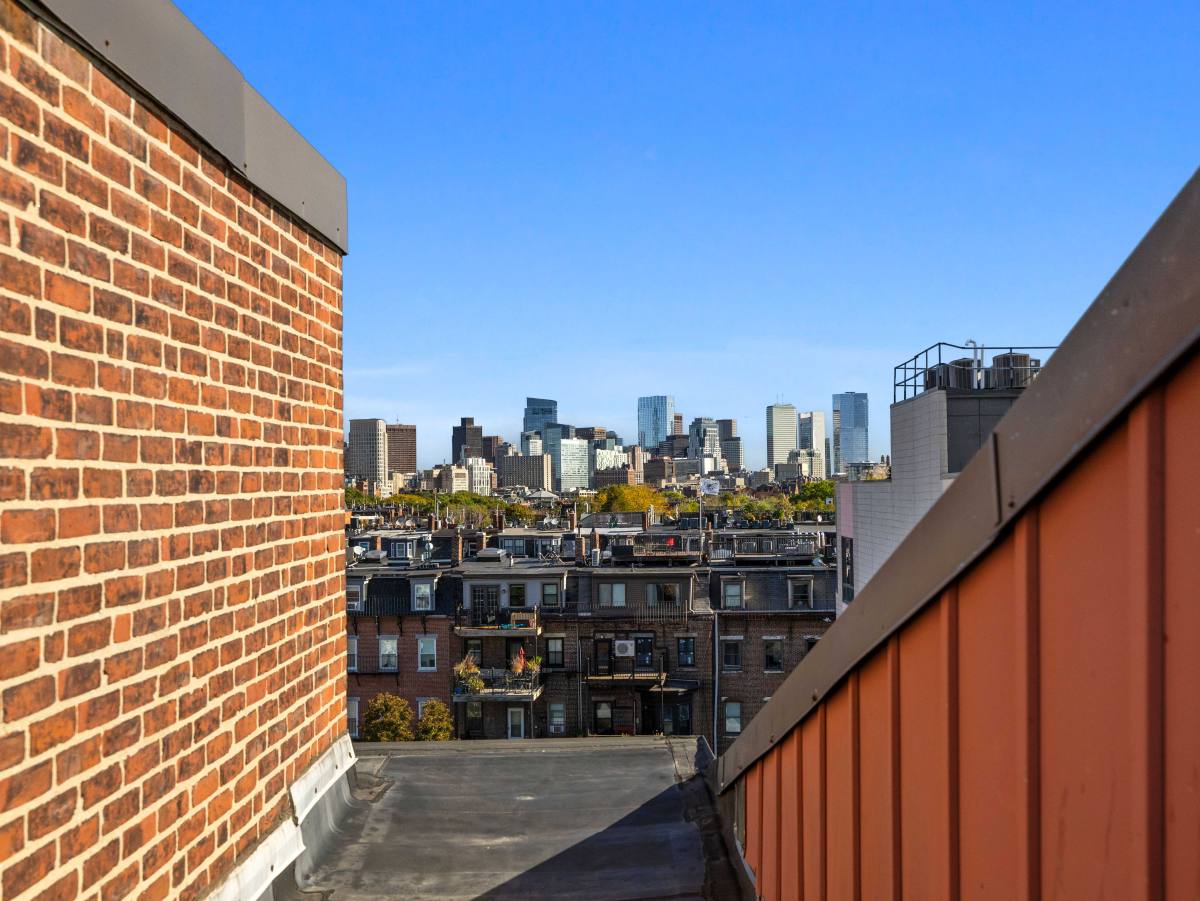 Apartment for rent at 791 Tremont St, Boston, MA 02118