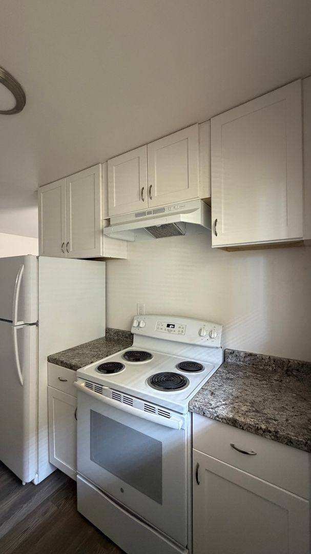 Apartment for rent at 835-859 13th St, Imperial Beach, CA 91932