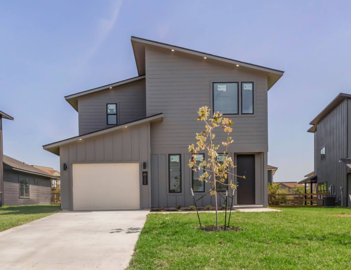 House for rent at 3006 Alpha Wolf Court, College Station, TX 77845
