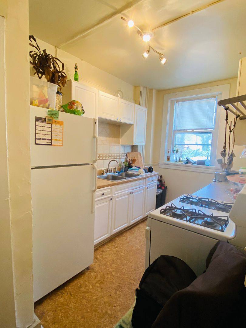 Apartment for rent at 2327 Floyd Ave, Richmond, VA 23220