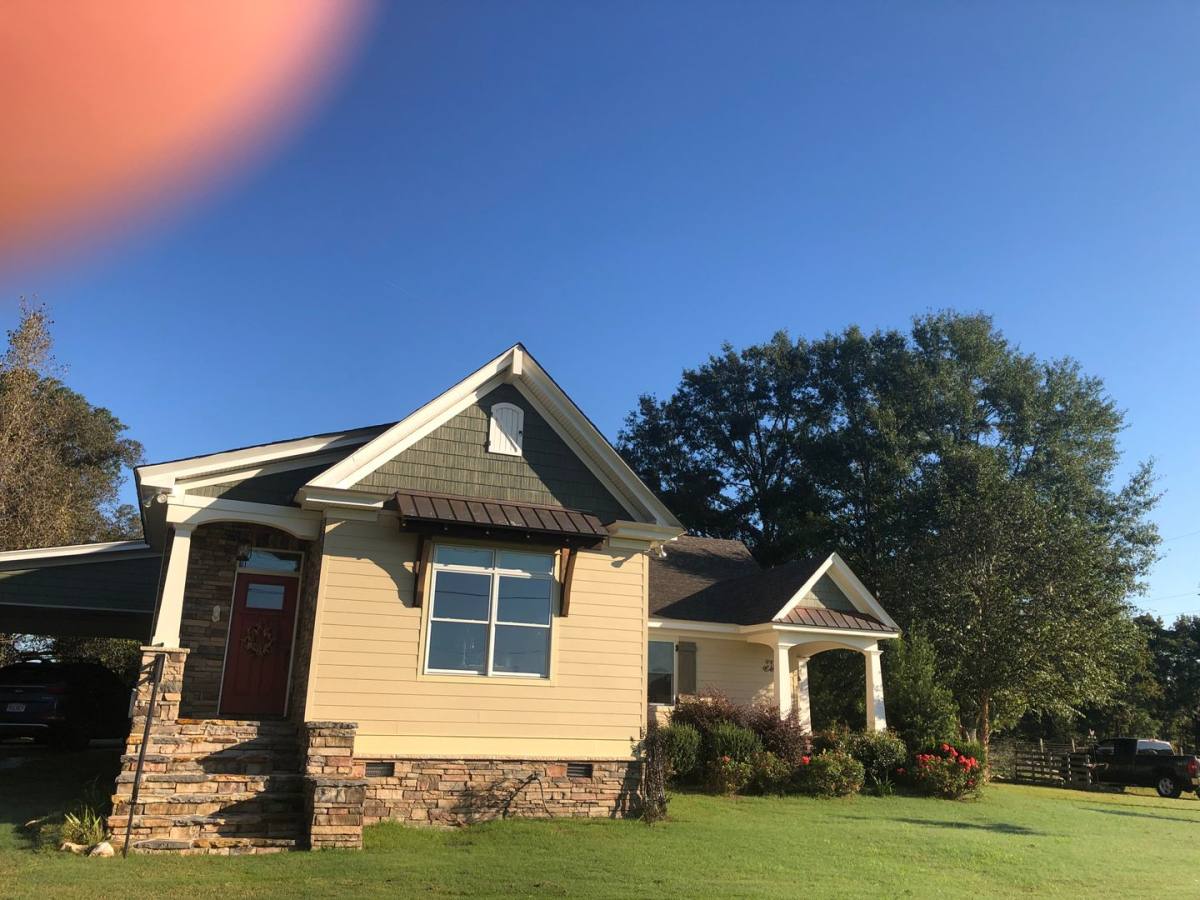 House for rent at 3180 Lee Rd, Auburn, AL 36832