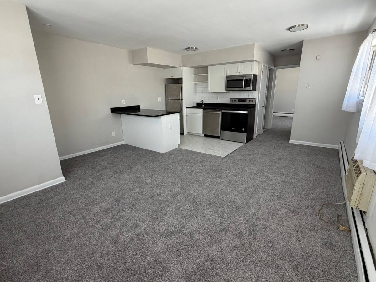 Apartment for rent at 448 Church Rd, Lansdale, PA 19446