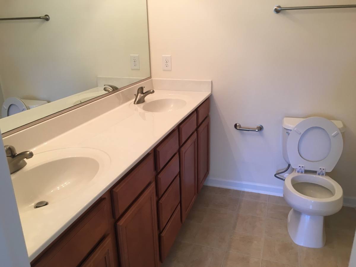 Townhouse for rent at 5585 Farm House Trail, Winston Salem, NC 27103