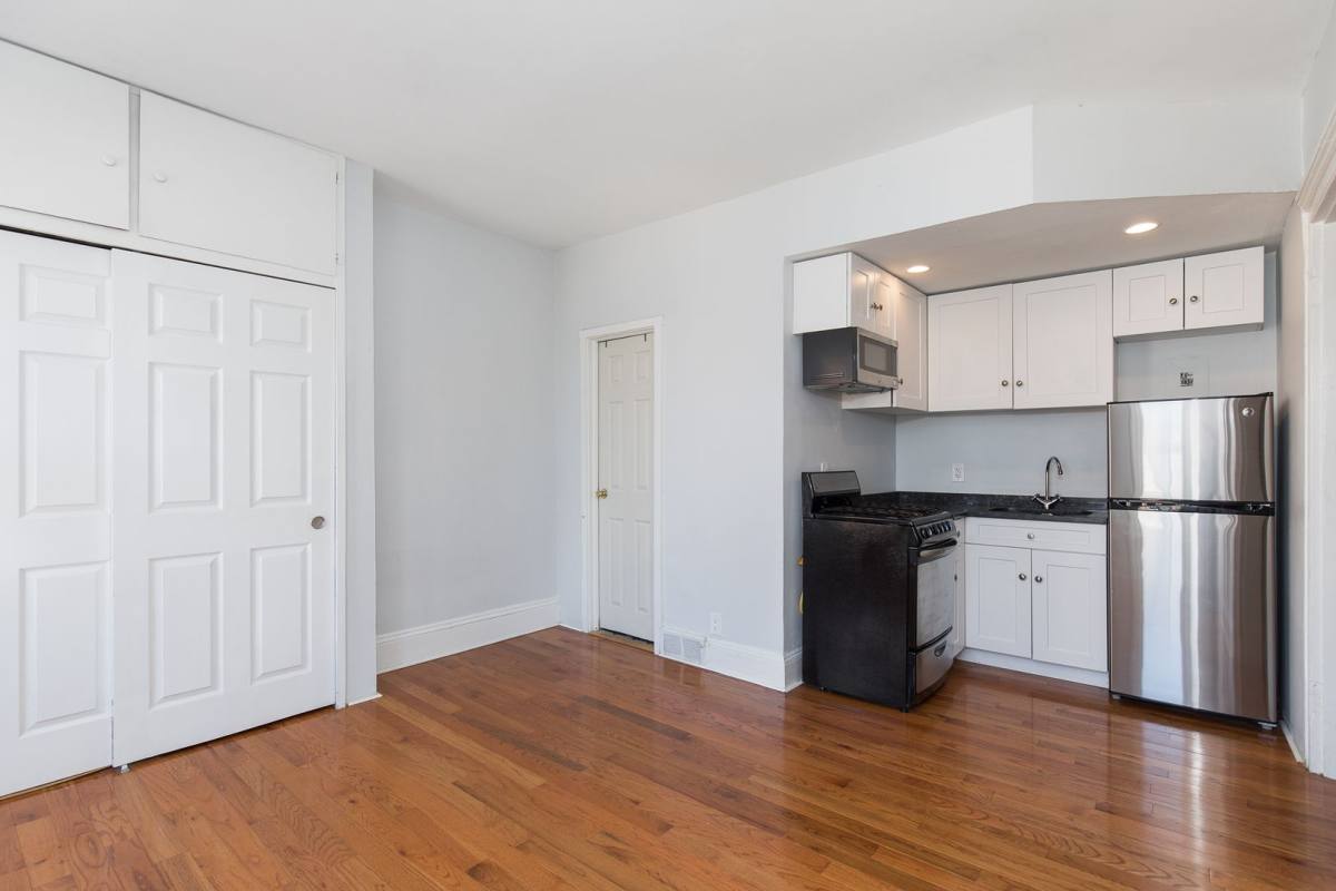 Apartment for rent at 42 Trumbull St, New Haven, CT 06510