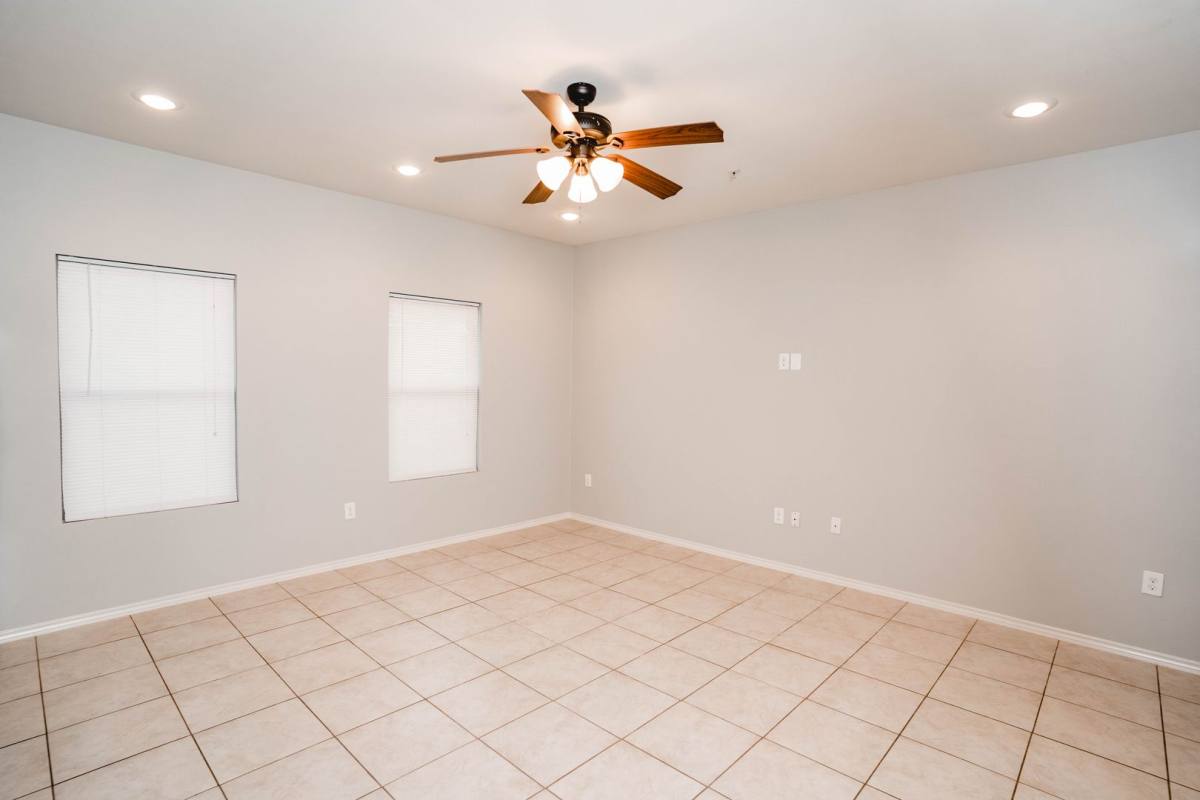 Apartment for rent at 2206 E Highway 281, Hidalgo, TX 78557