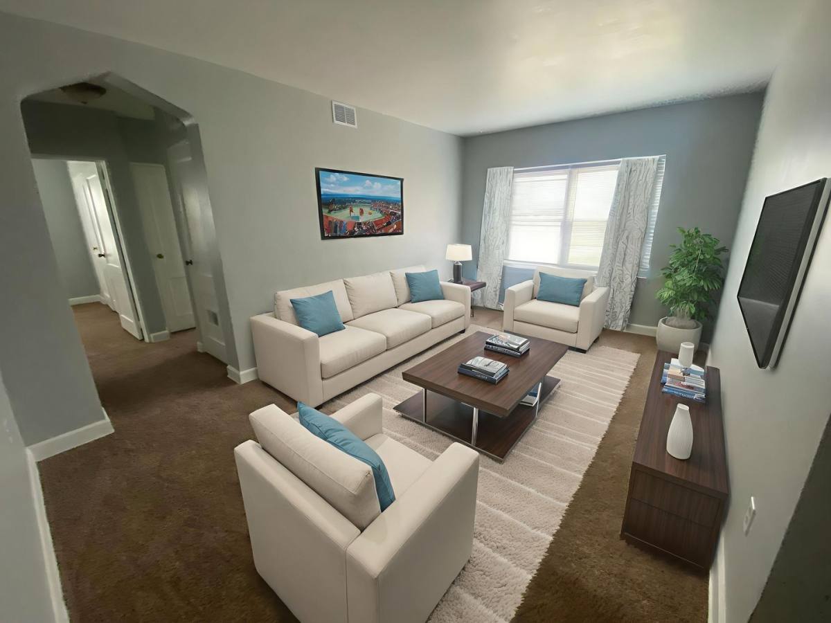 Apartment for rent at 806 State St, Bettendorf, IA 52722