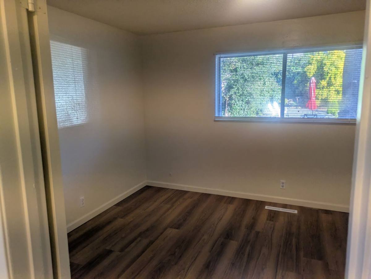 Apartment for rent at 24 Panorama Dr, Vallejo, CA 94589