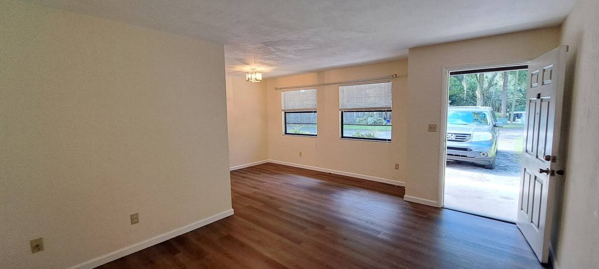 Apartment for rent at 1715 SW 69th Way, Gainesville, FL 32607