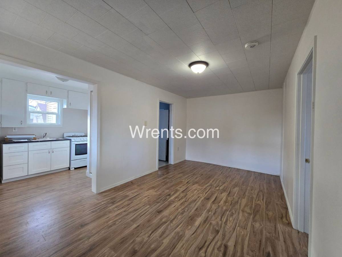 House for rent at 1327 E Bridgeport Ave, Spokane, WA 99207
