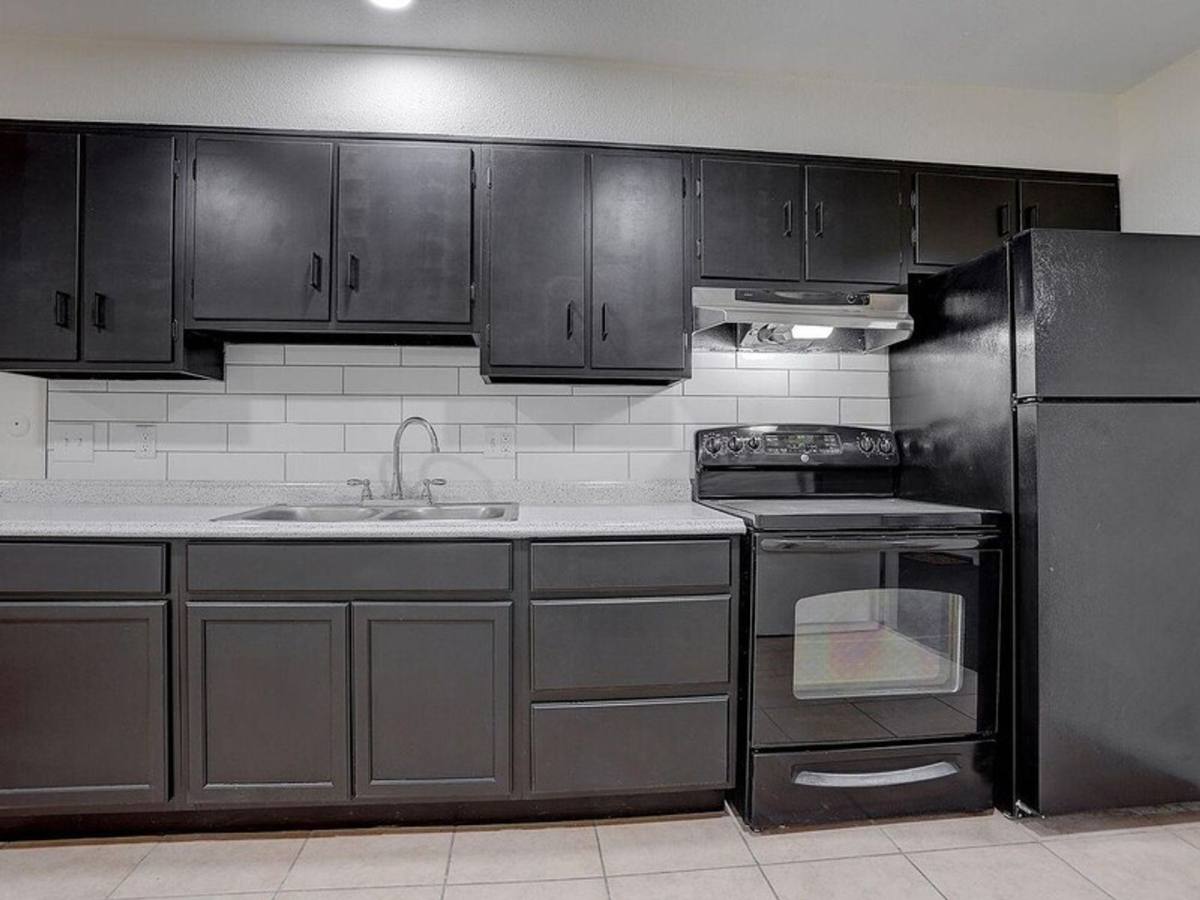 Apartment for rent at 5661 W Green Meadows Place, Denver, CO 80227