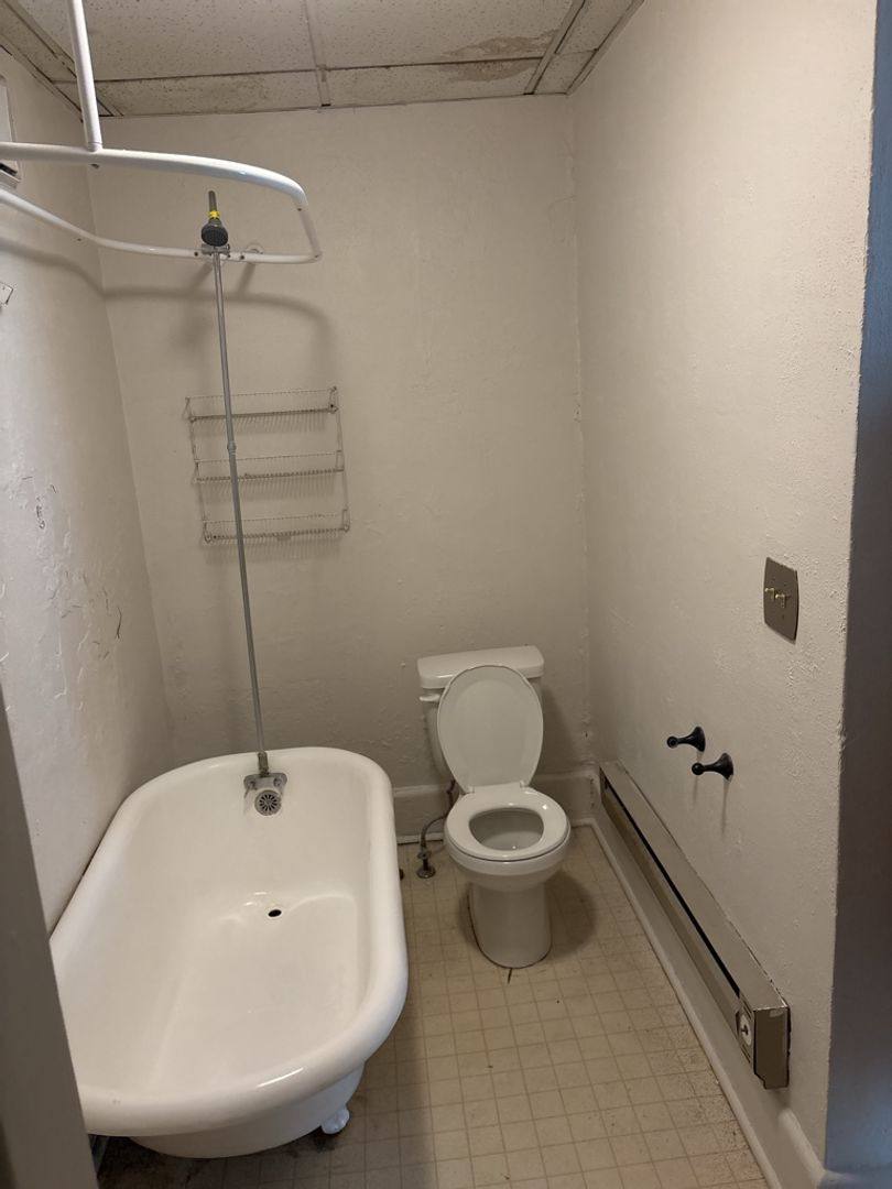 Apartment for rent at 1201 1203 1205 Oread Ave, Lawrence, KS 66044