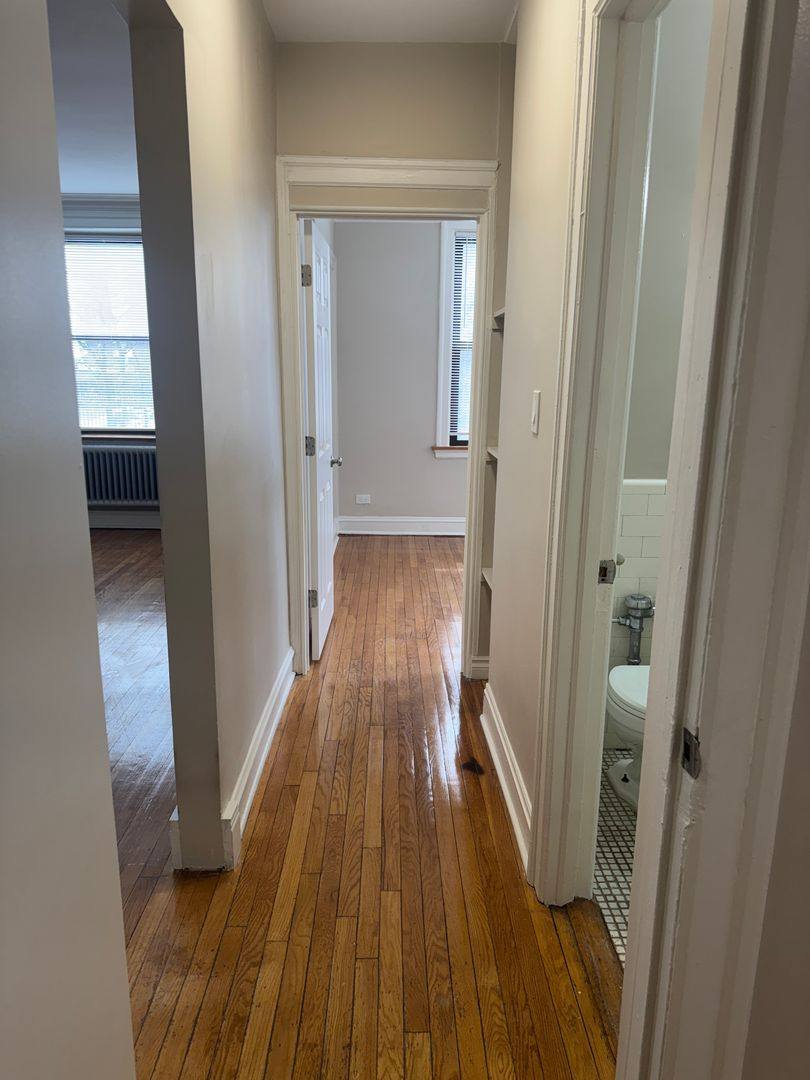 Apartment for rent at 7263 S Shore Dr, Chicago, IL 60649