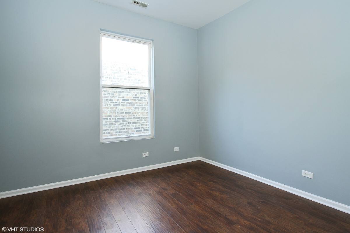 Apartment for rent at 6422 S Rhodes Ave, Chicago, IL 60637
