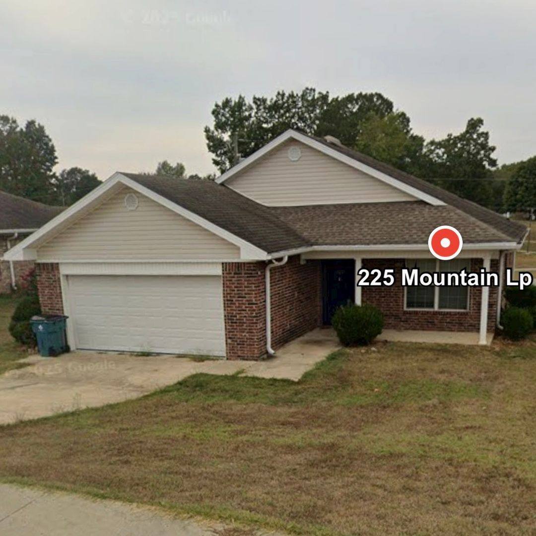 Apartment for rent at 80 Mountain Loop, Gassville, AR 72635