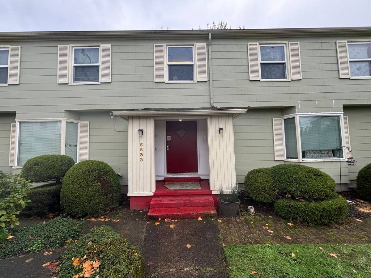 Apartment for rent at 6633 N Vancouver Ave, Portland, OR 97217