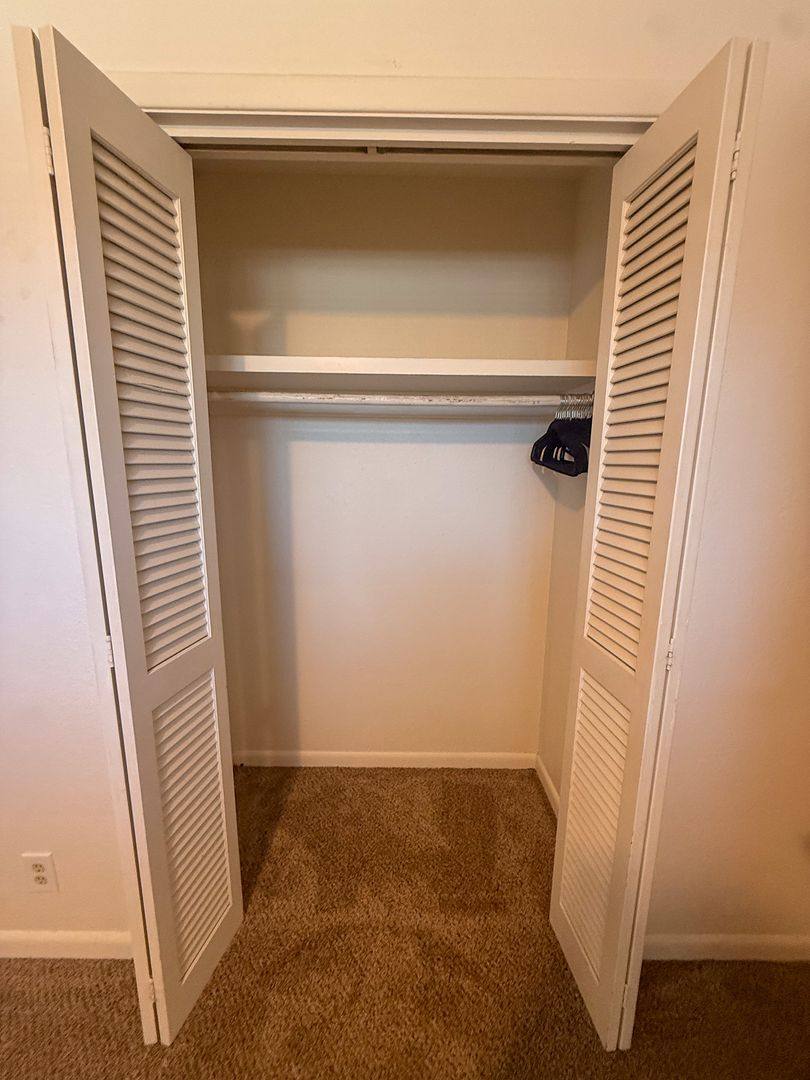 Condo for rent at 227 24th St SE, Salem, OR 97301