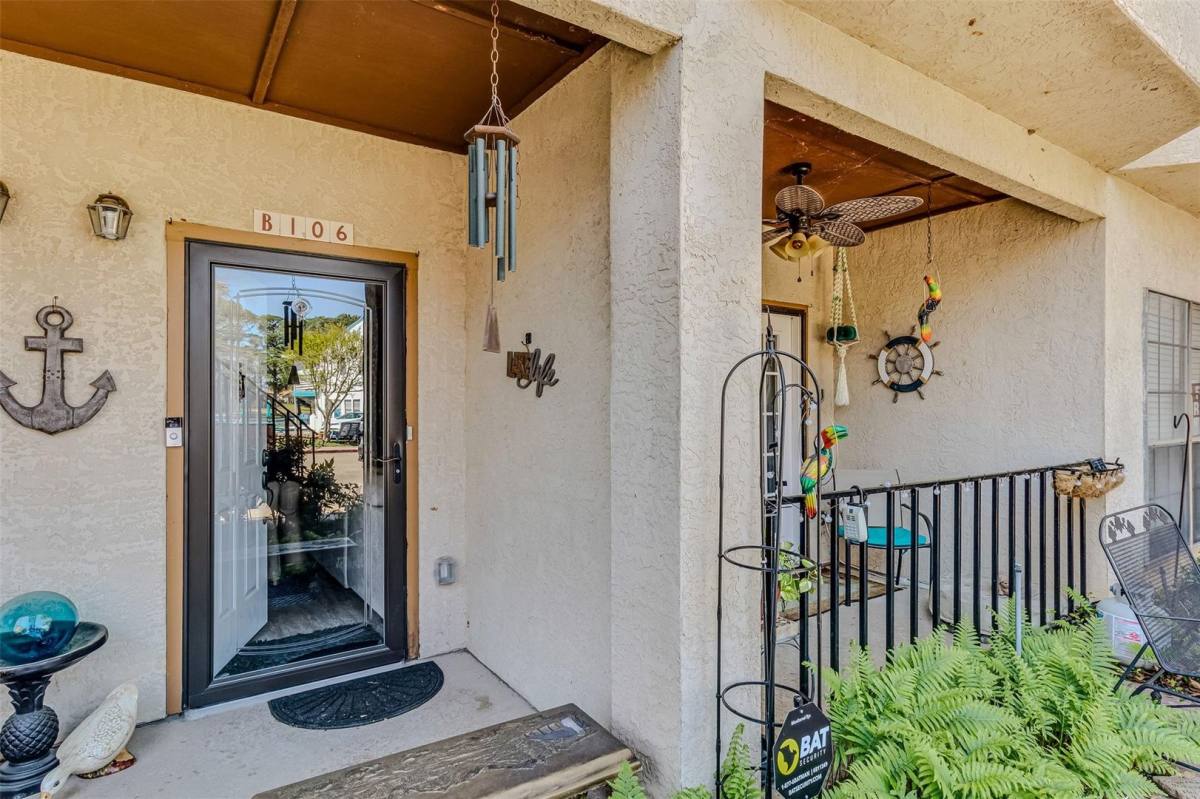 Condo for rent at 1933 Island Circle, Kemp, TX 75143