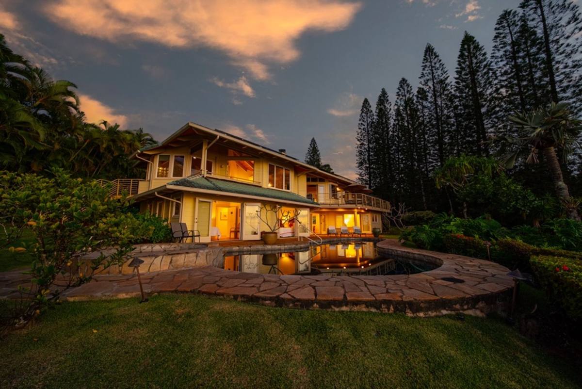 House for rent at 59-346 Wilinau Rd, Haleiwa, HI 96712