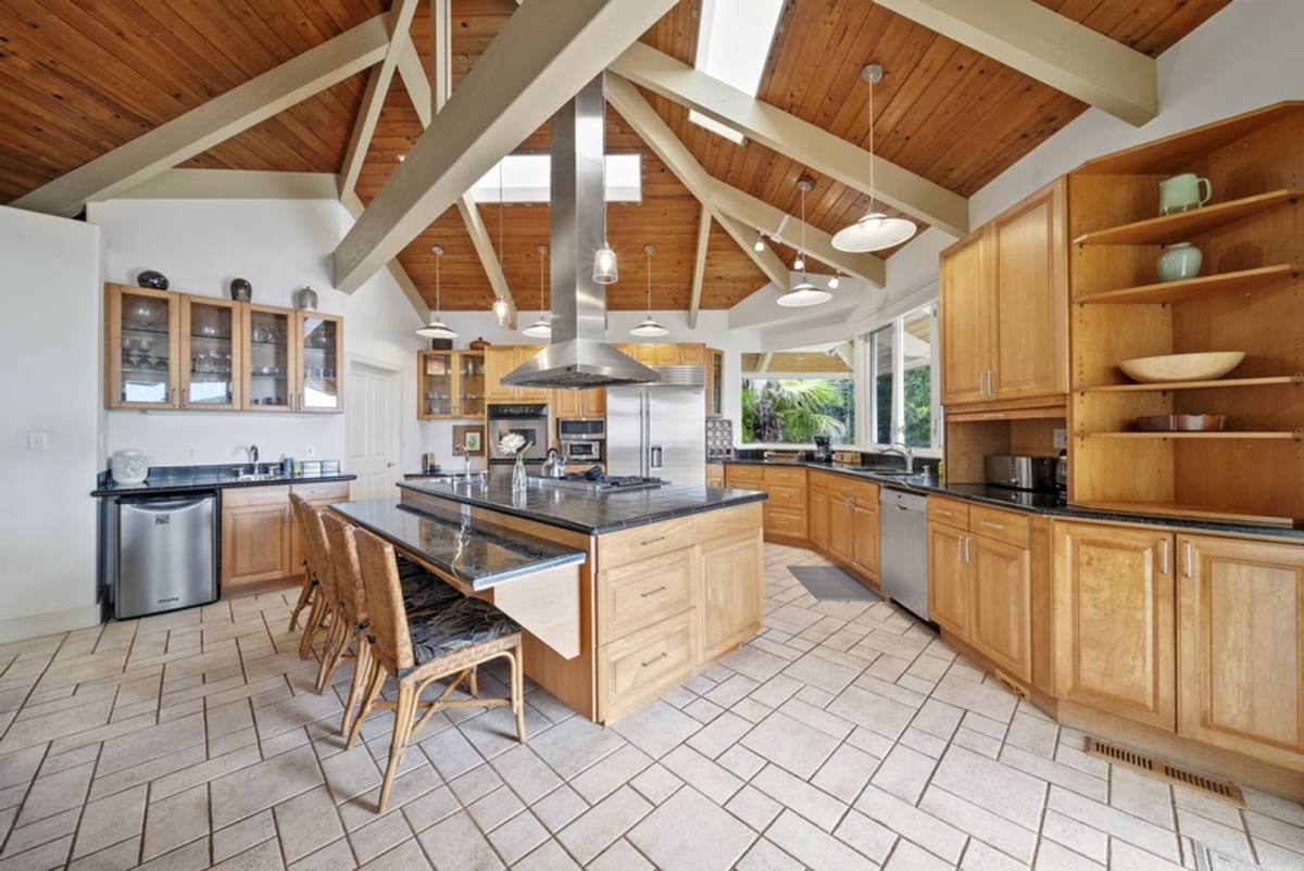House for rent at 59-346 Wilinau Rd, Haleiwa, HI 96712