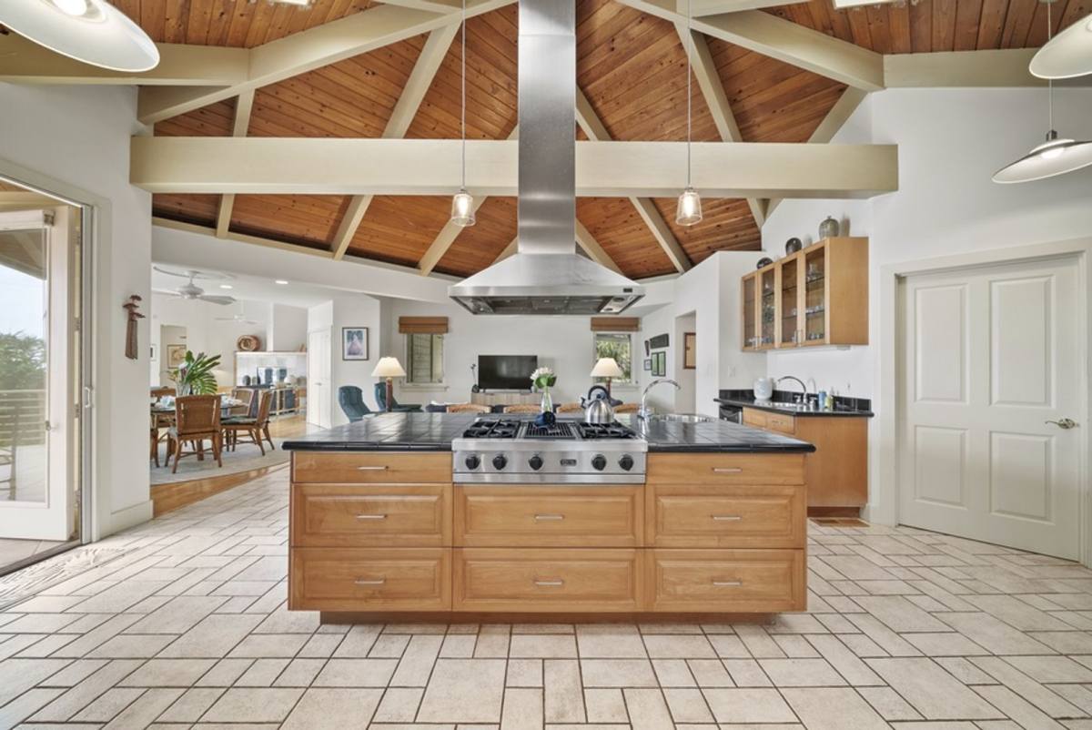 House for rent at 59-346 Wilinau Rd, Haleiwa, HI 96712