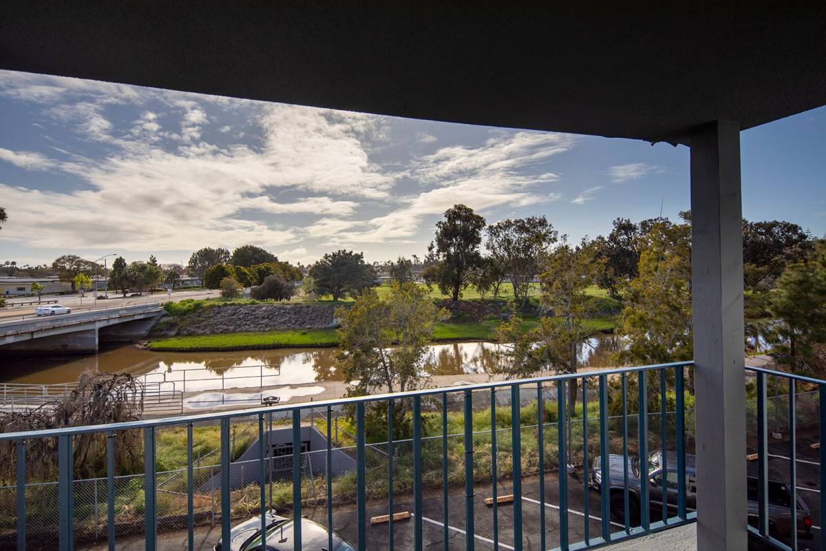 Apartment for rent at 2636 Grand Ave, San Diego, CA 92109