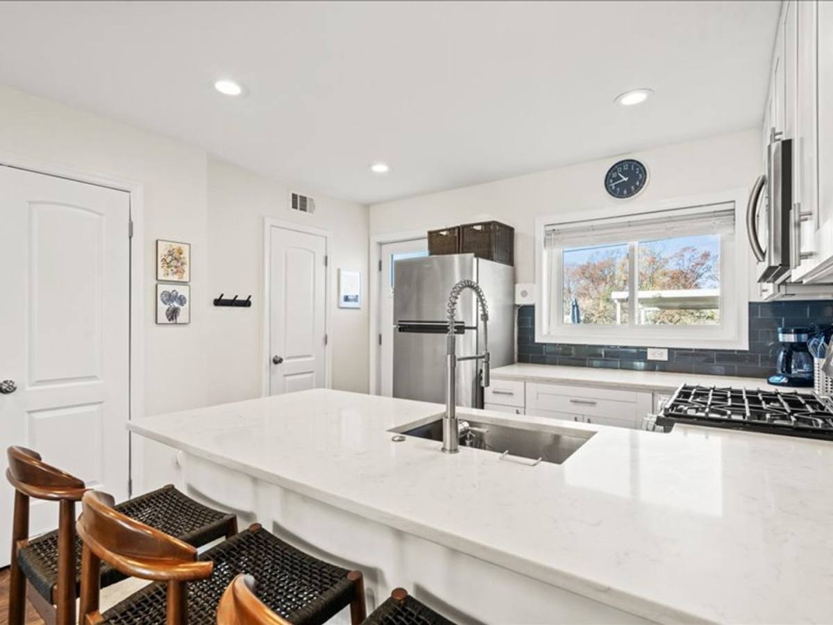 House for rent at 134 35th St NE, Washington, DC 20019