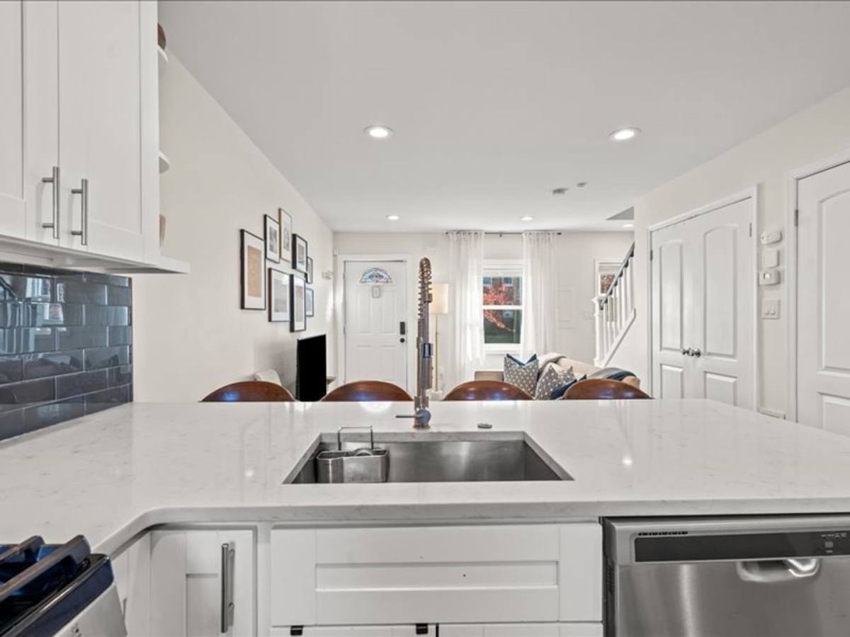 House for rent at 134 35th St NE, Washington, DC 20019