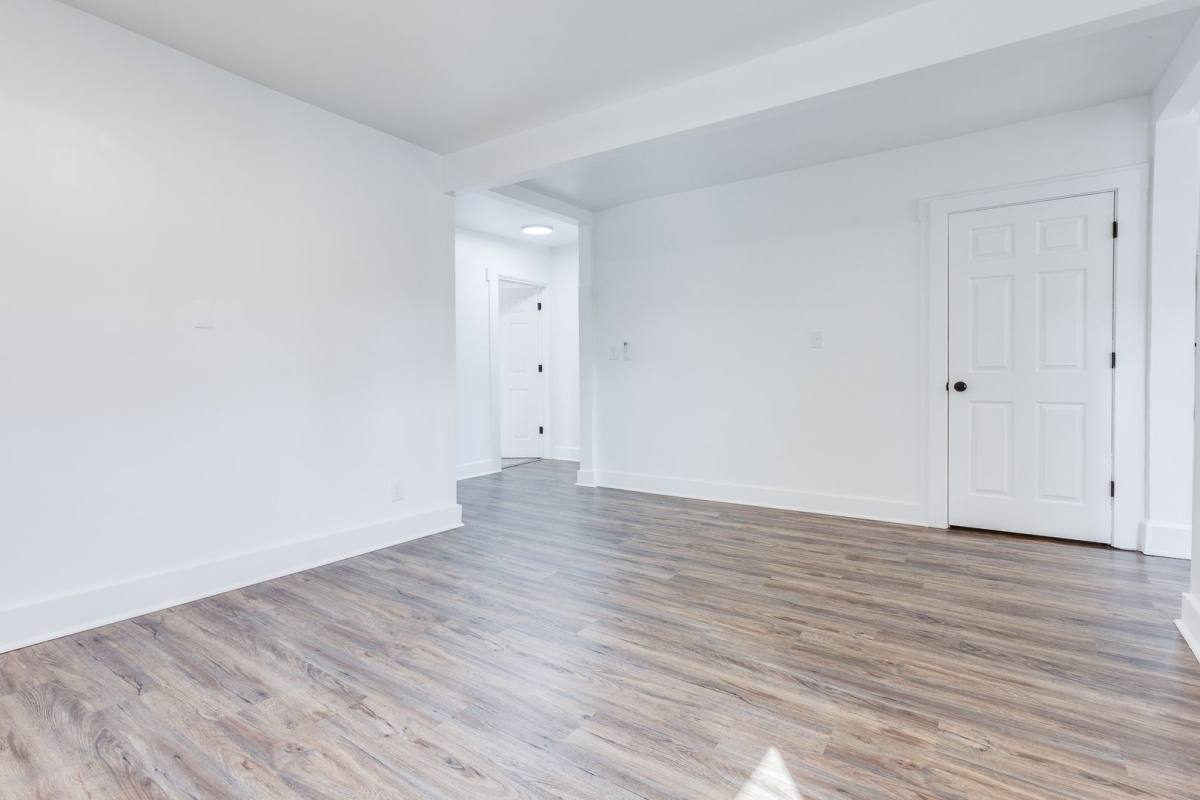 Apartment for rent at 826 E Warrington Ave, Pittsburgh, PA 15210