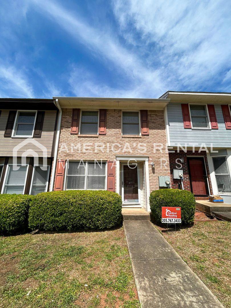 Townhouse for rent at 5136 Falling Creek Lane, Birmingham, AL 35235