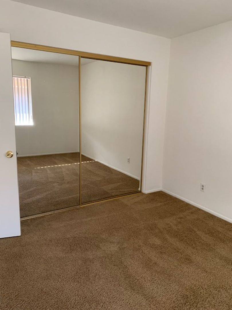 Apartment for rent at 498 W 13th St, San Pedro, CA 90731